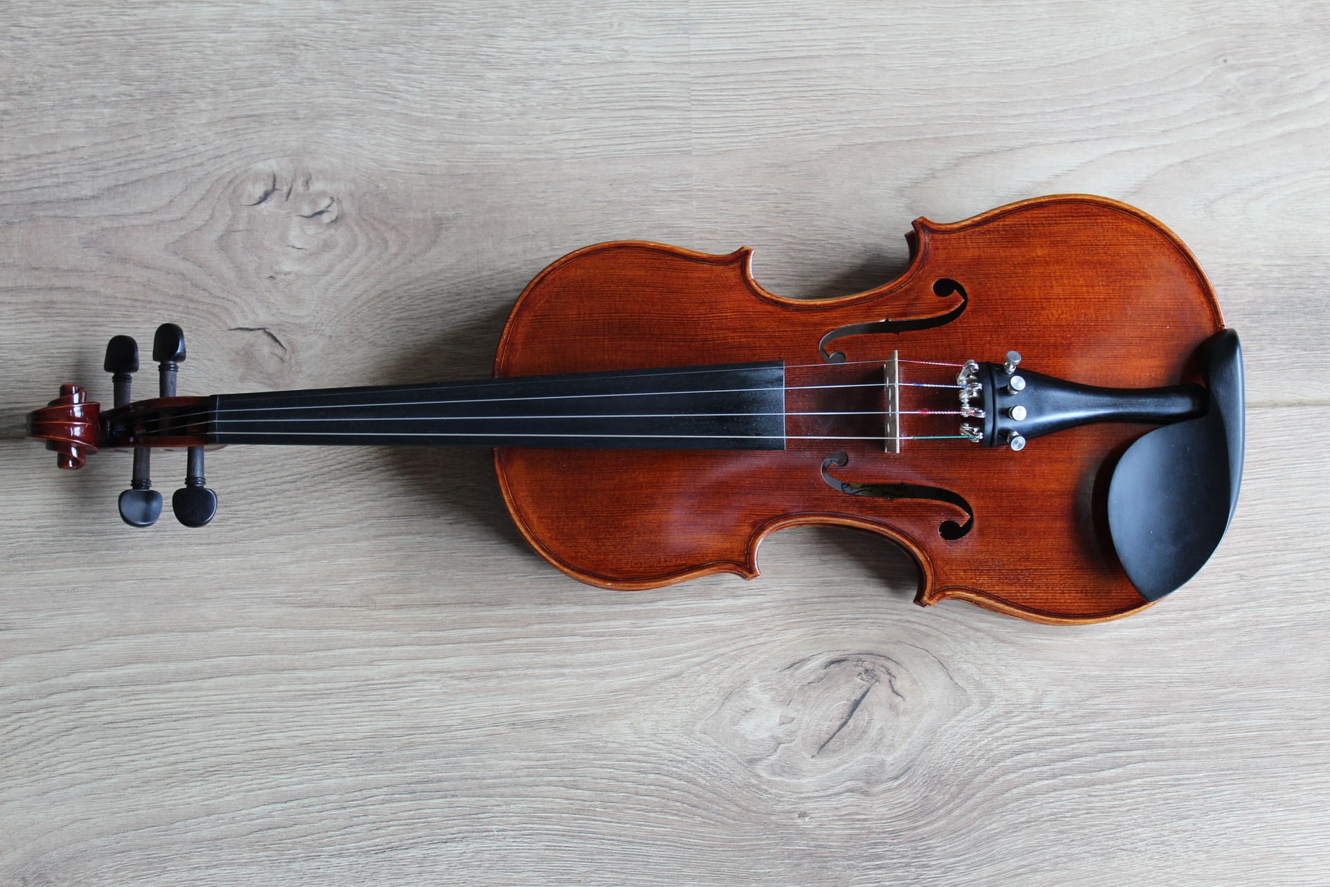 violin material
