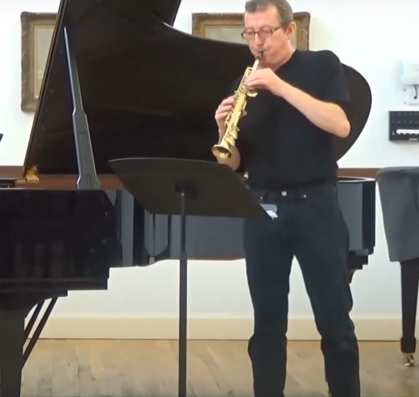 sopranino sax playing